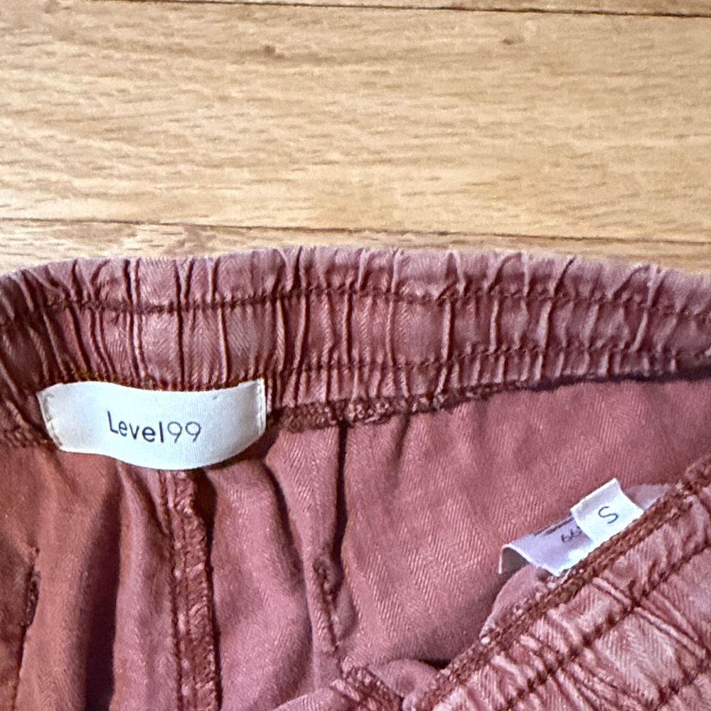 Level 99 Women's Dusty Rose/light brick Drawstring Shorts super soft S - Picture 2 of 3